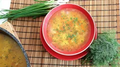 Kuinka valmistaa herkullisin kanakeitto bulgurilla: terveellinen ja täyteläinen